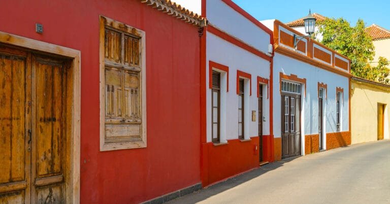 Casa e documentos do imóvel para garantia de empréstimo